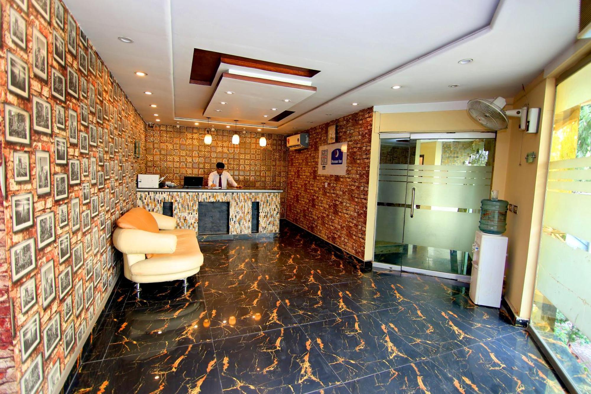 Premier Inn Gulberg Lahore Exterior foto